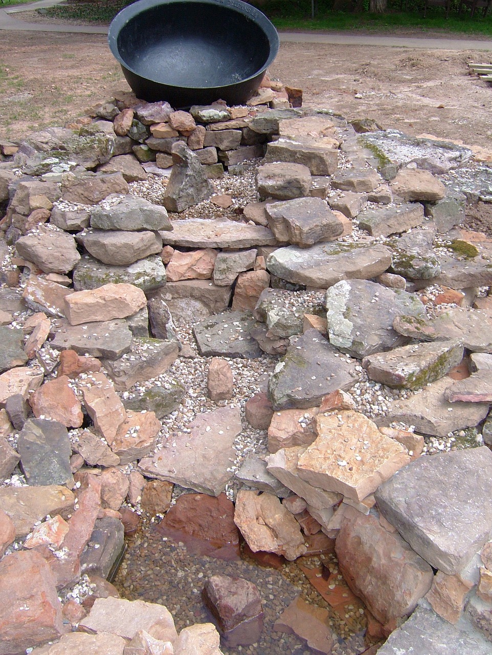 rocks fountain stone free photo