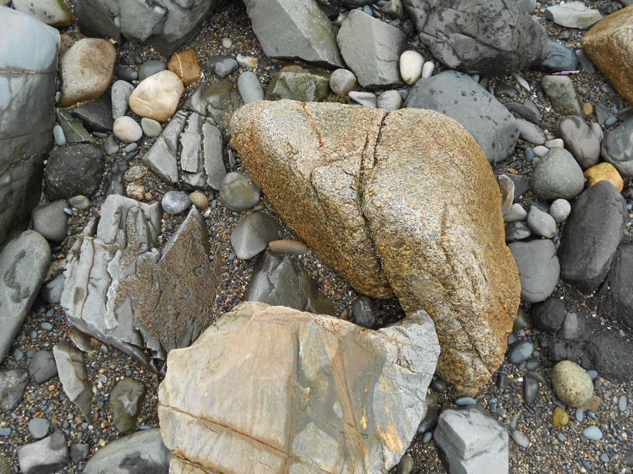 rocks colorful nature free photo