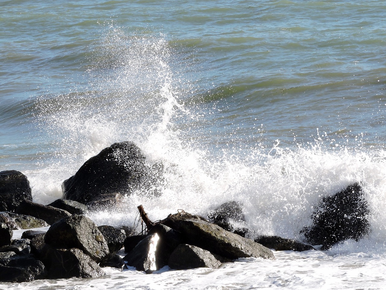 rocks waves sea free photo