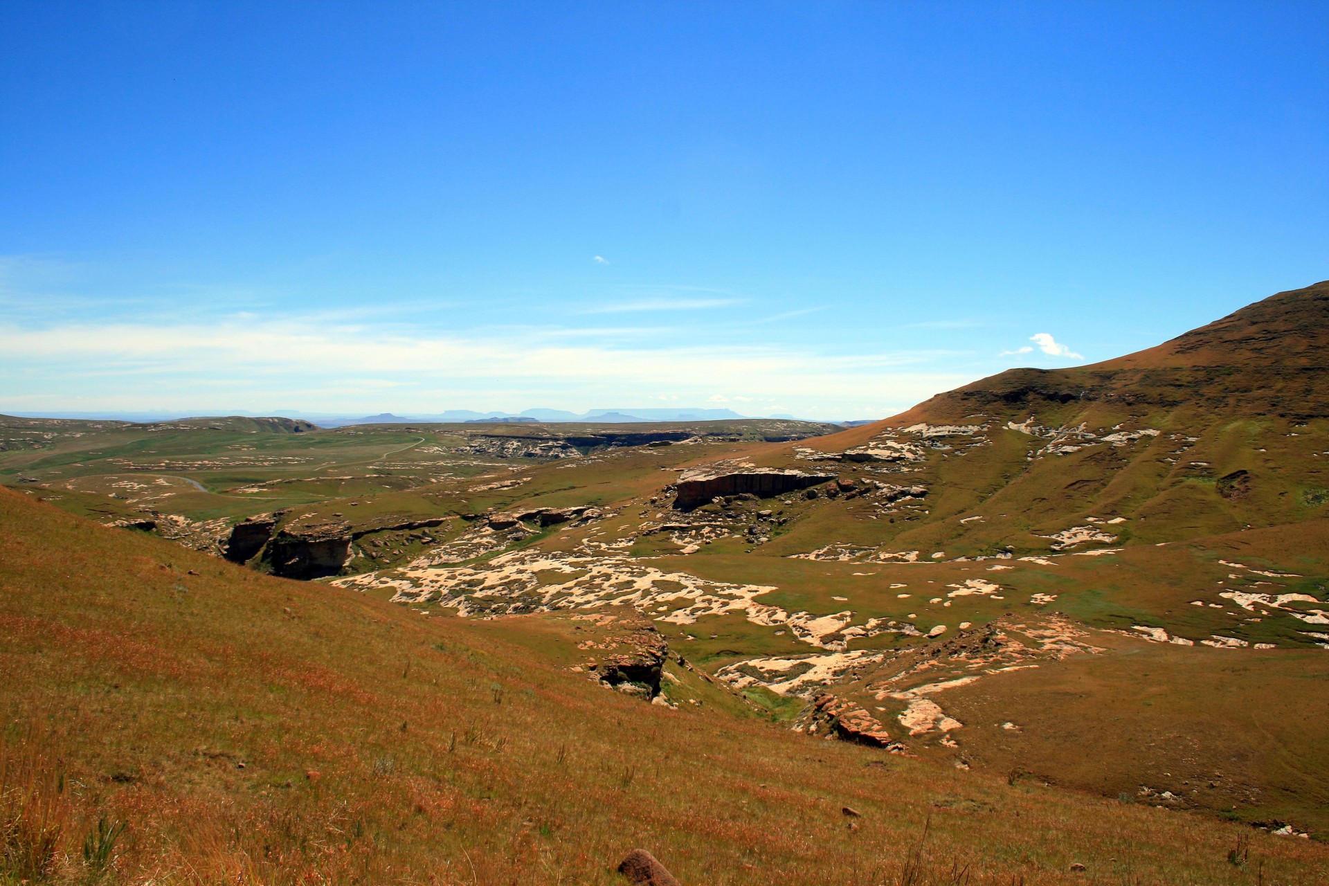 mountain landscape eastern free state rocks on mountain slopes free photo