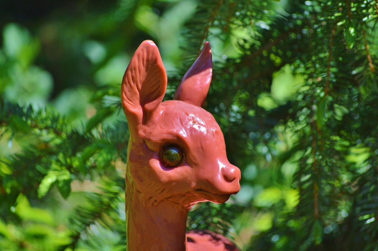 roe deer figure decoration free photo