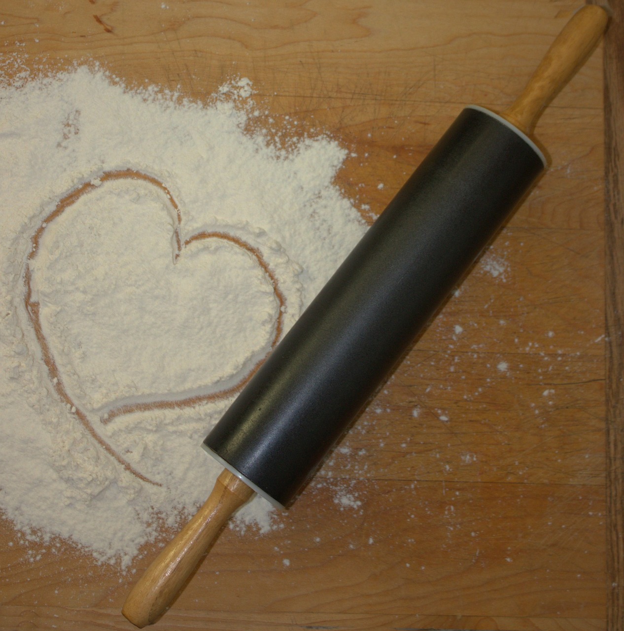 rolling pin flour bake free photo