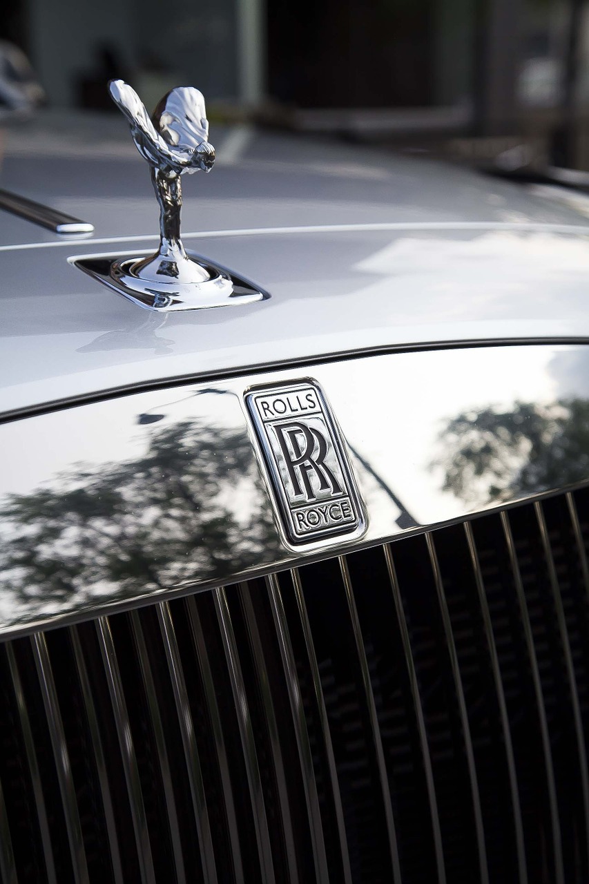 rolls royce luxury automobile free photo