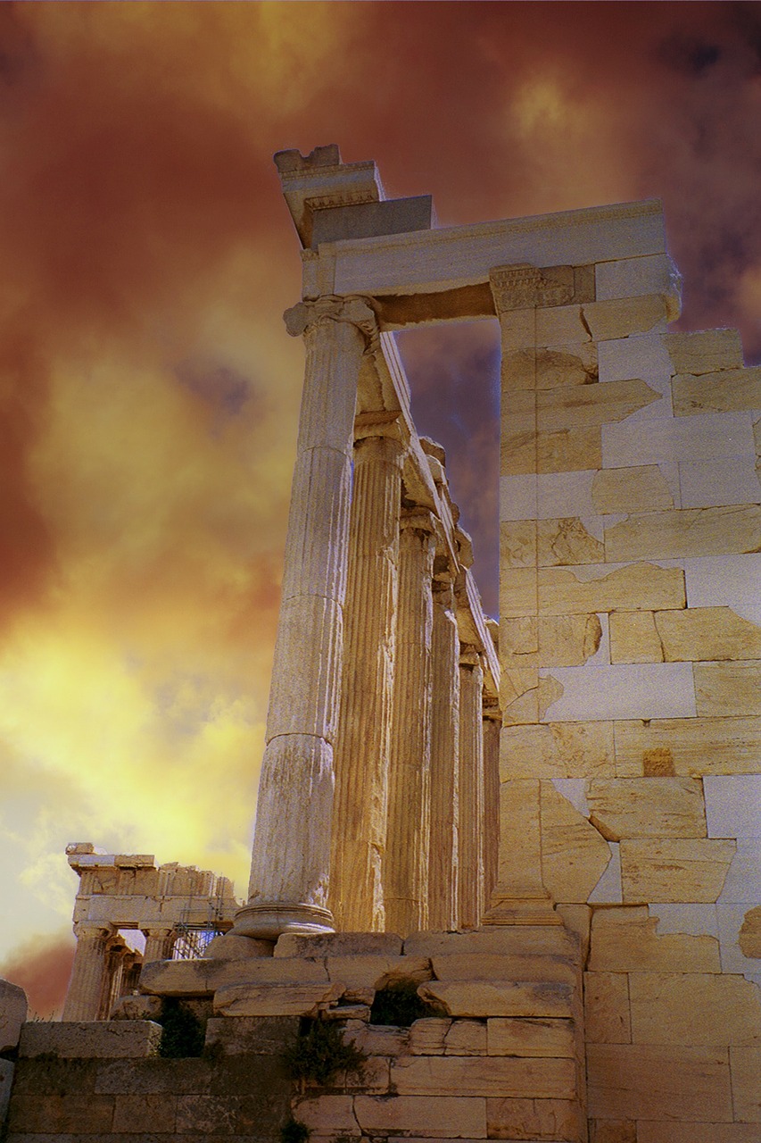 roman ruin building free photo
