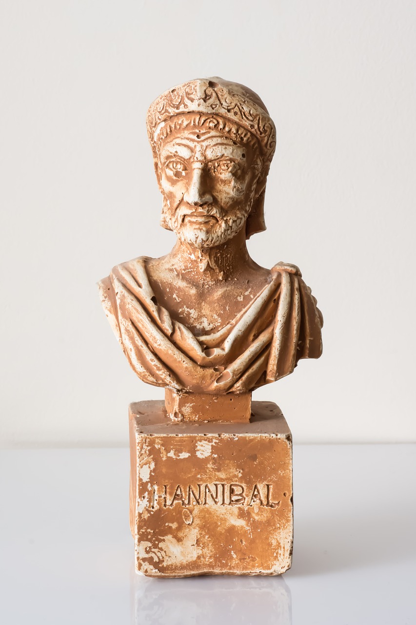 roman empire hanibal statue free photo