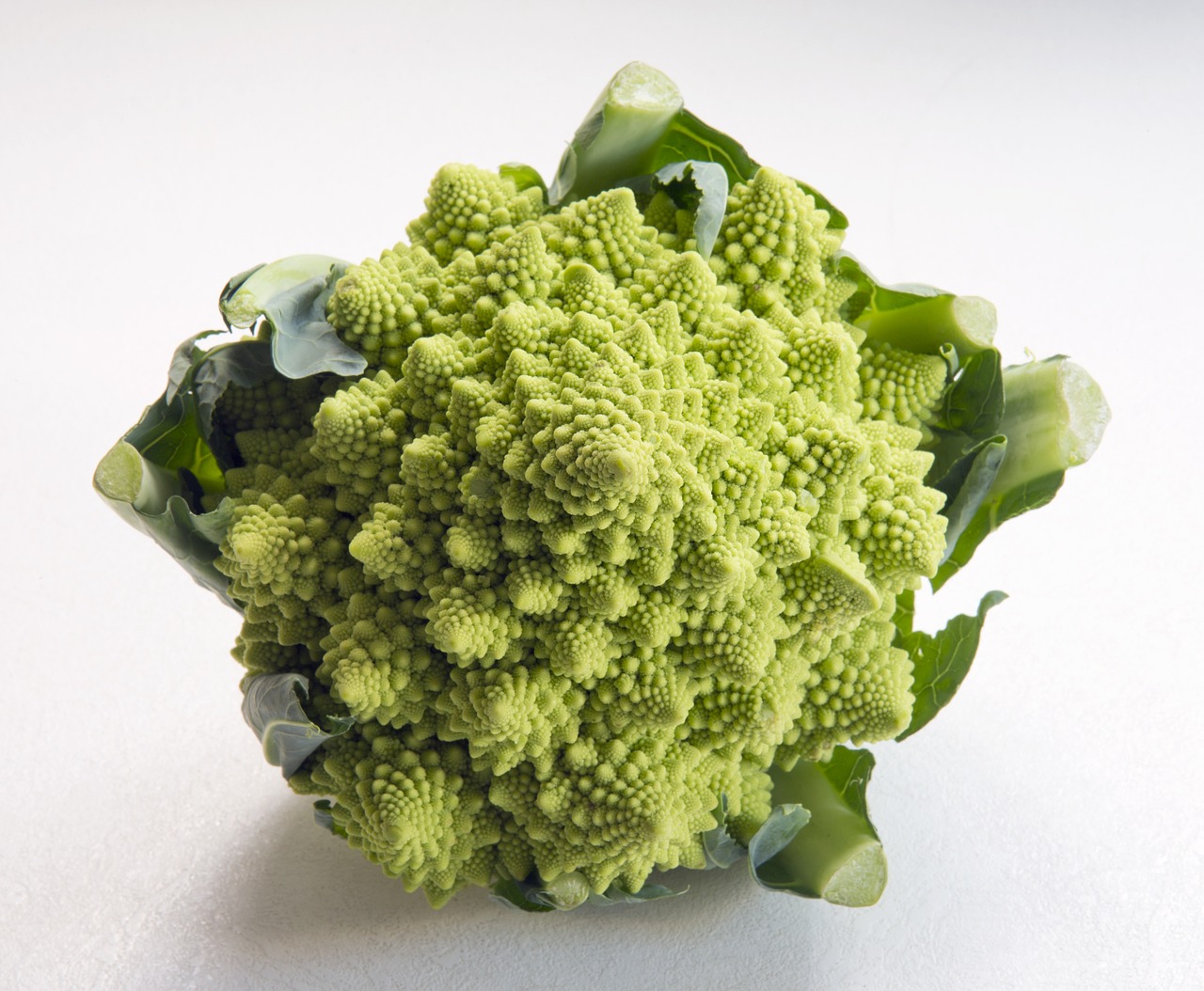 romanesca cauliflower vibrant green unusual vegetable free photo