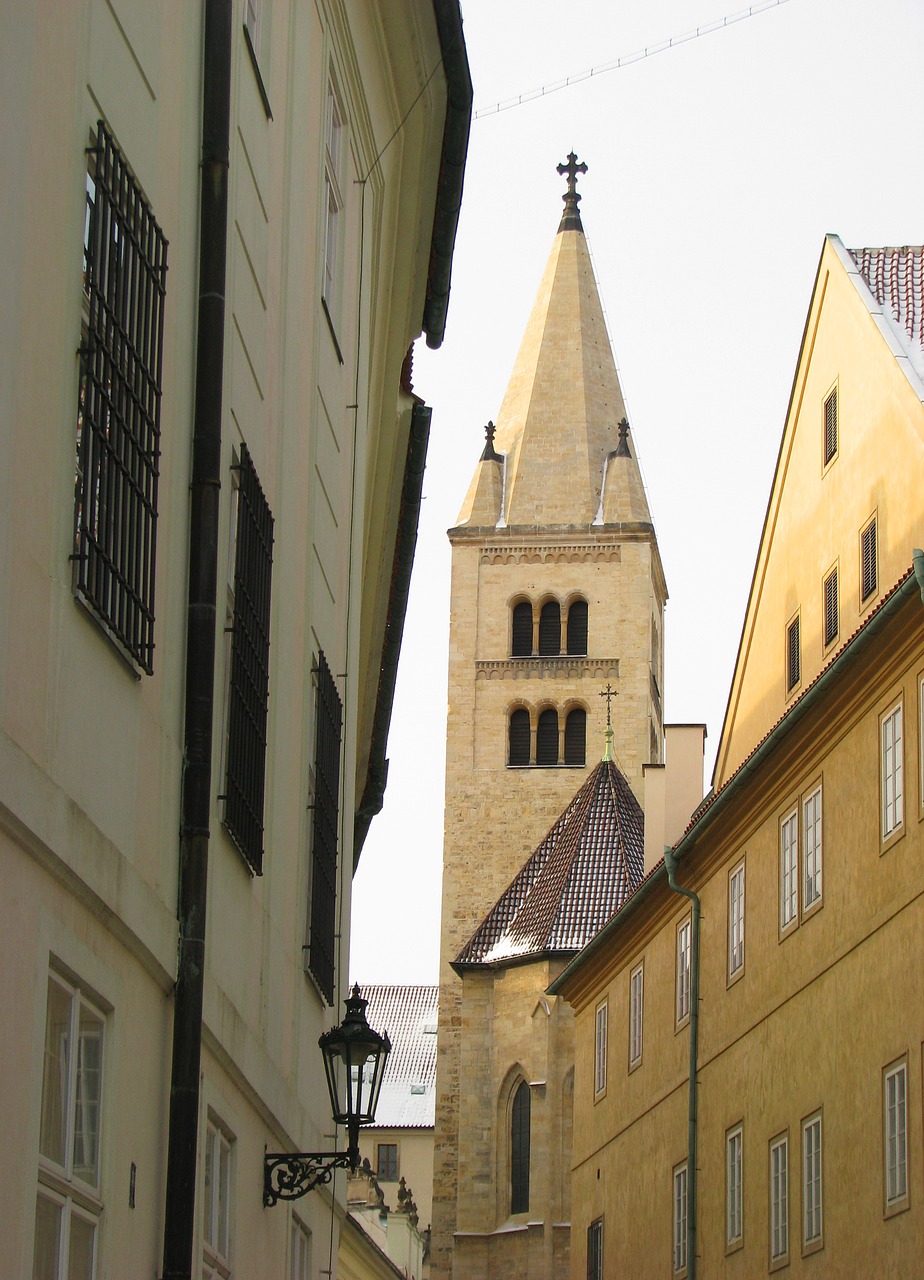 romanesque  basilica  czechia free photo