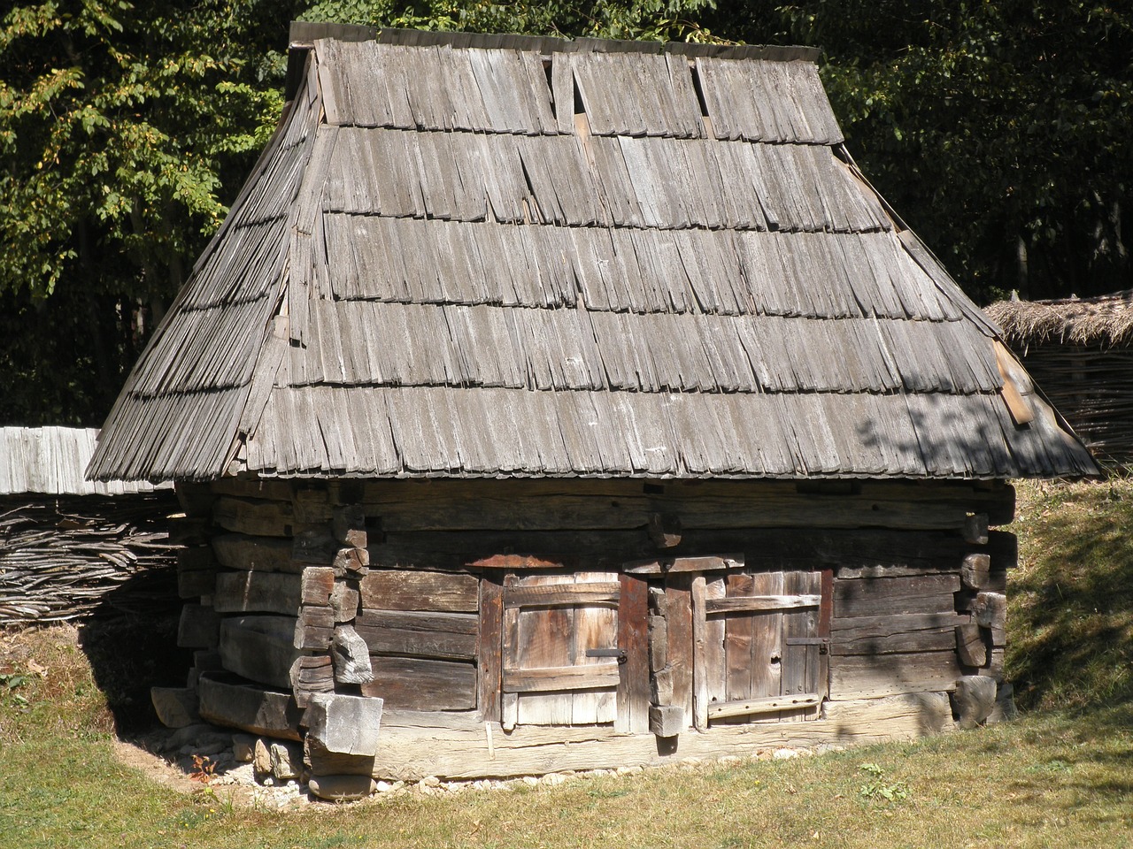 romania traditional transylvania free photo