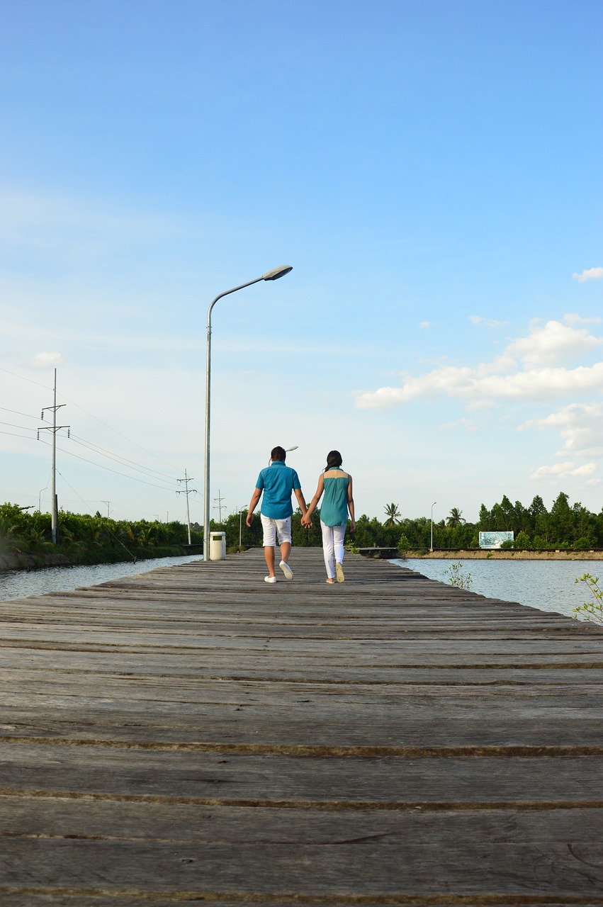 romantic love couple free photo