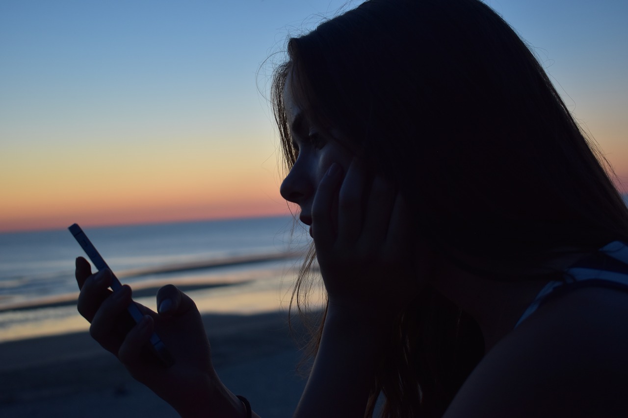 romantic  sea  twilight free photo