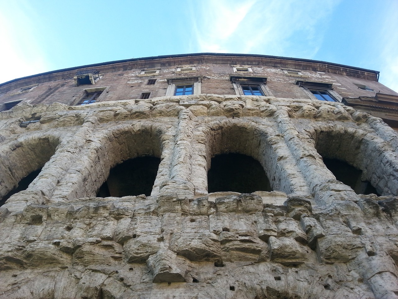 rome colosseum italy free photo