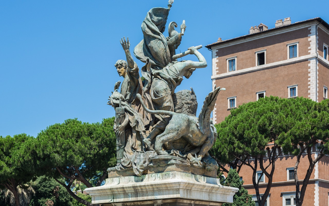 rome italy statue free photo