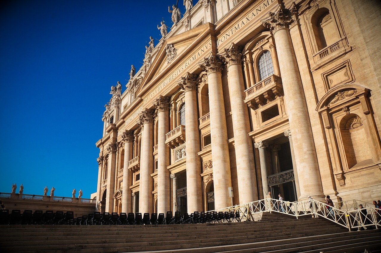 rome travel landmark free photo