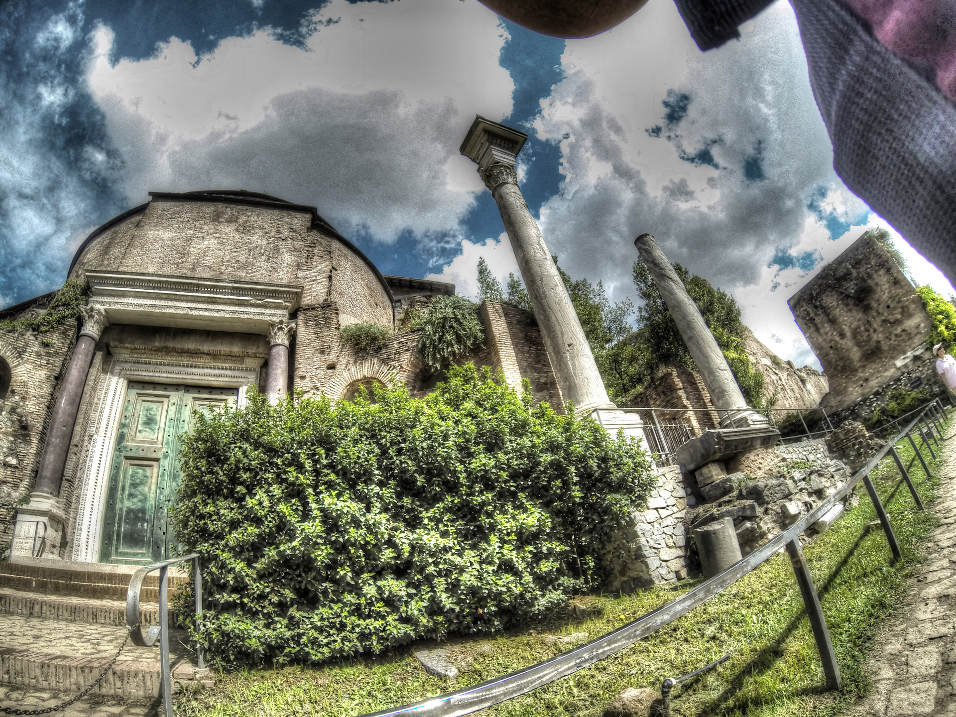 rome italy ruins free photo