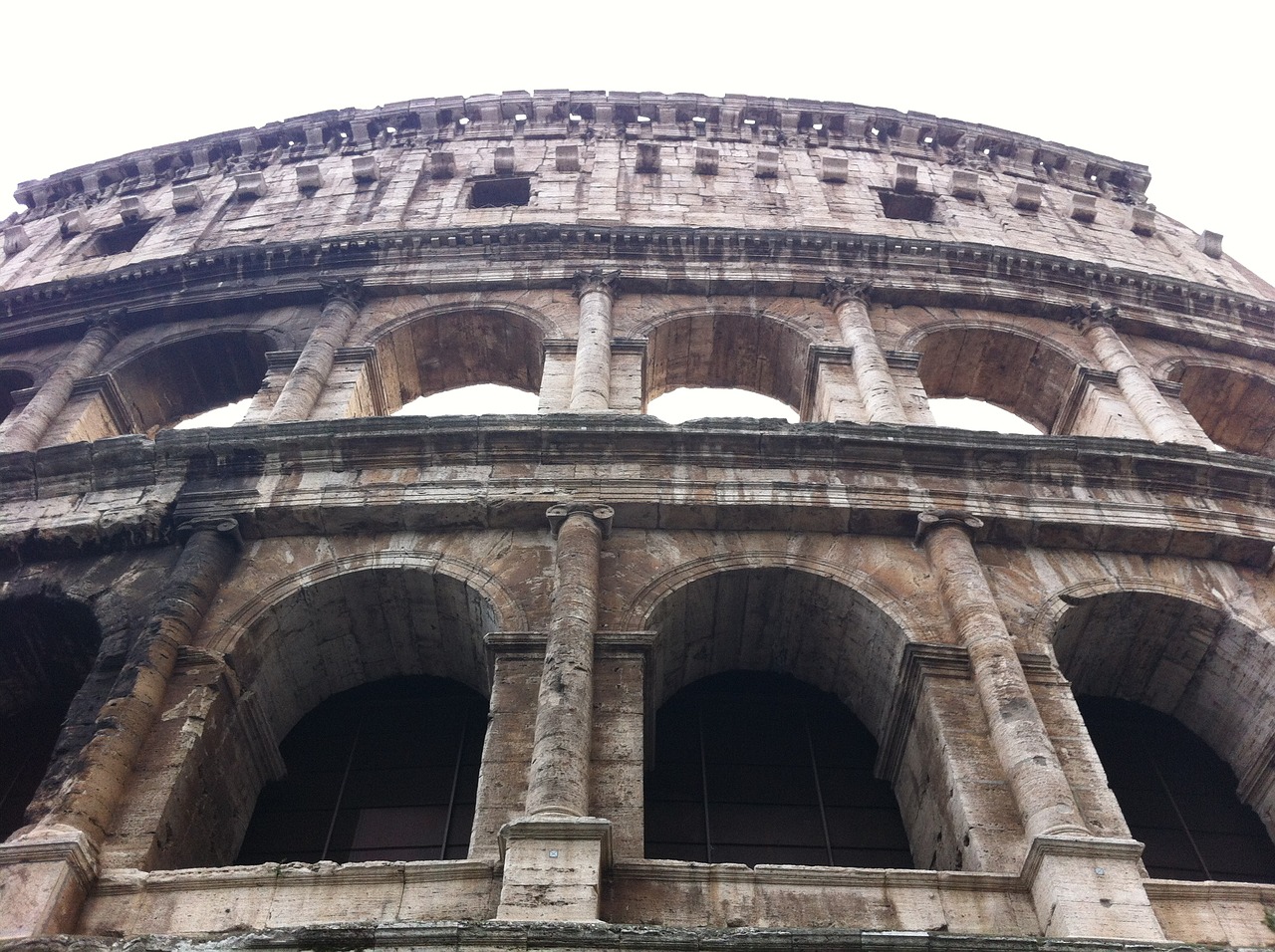 rome colosseum italy free photo