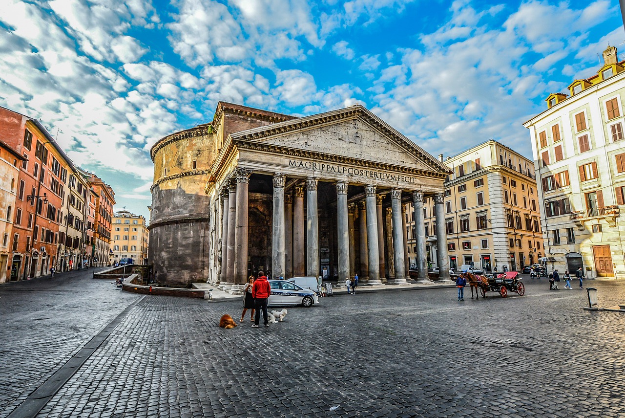 rome pantheon piazza free photo