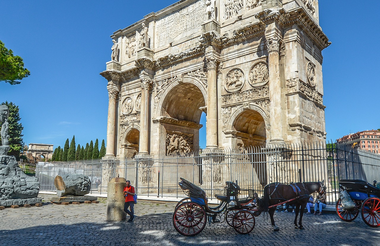 rome arch horse free photo