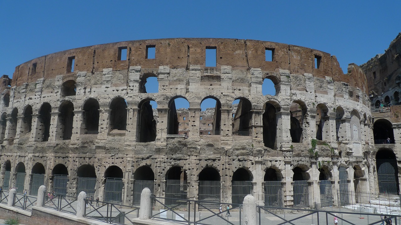 rome colosseum ruins free photo