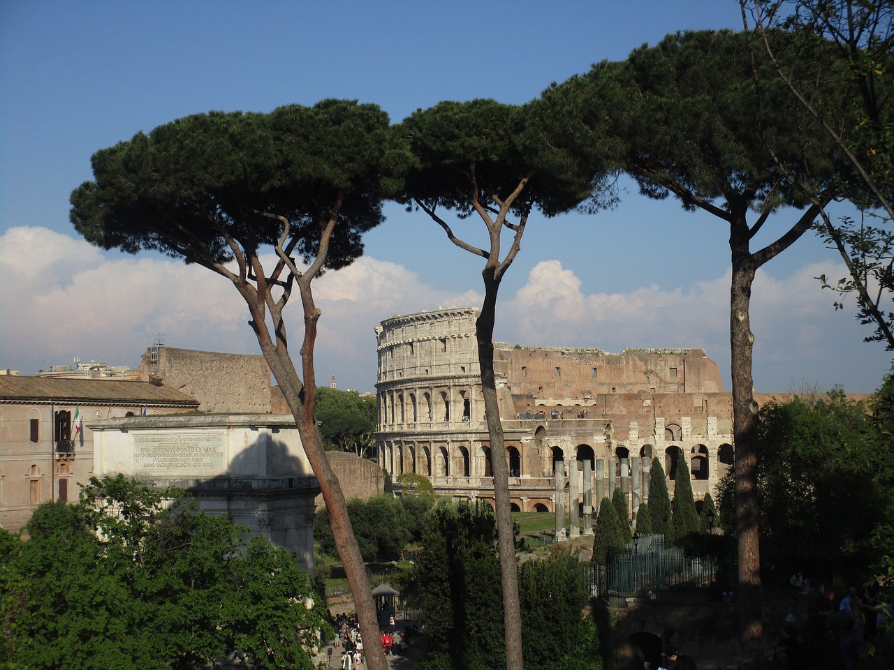 rome colosseum antiquity free photo