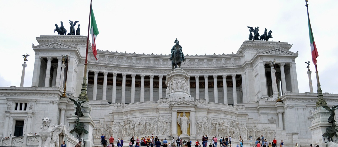 rome monument unknown soldier free photo