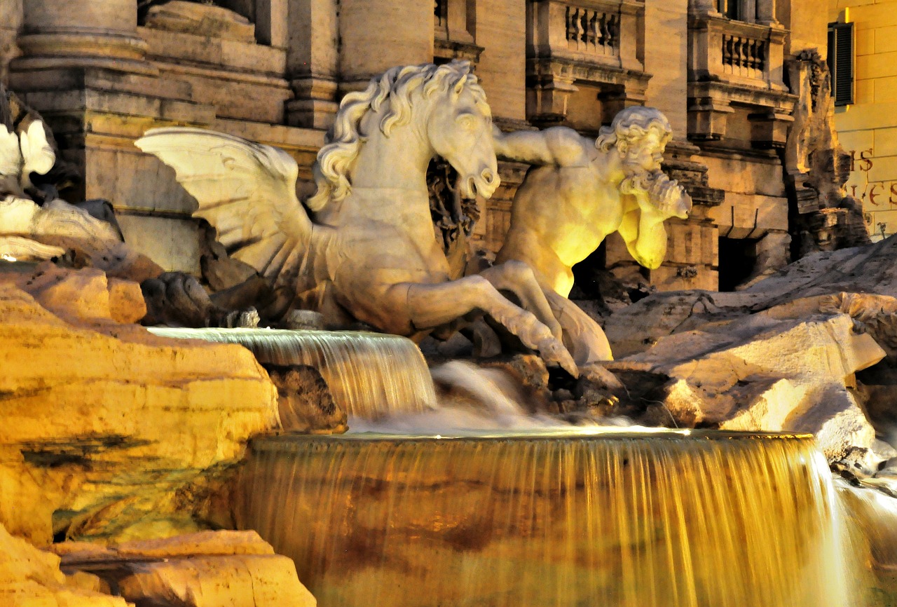 rome fontana di trevi statue free photo