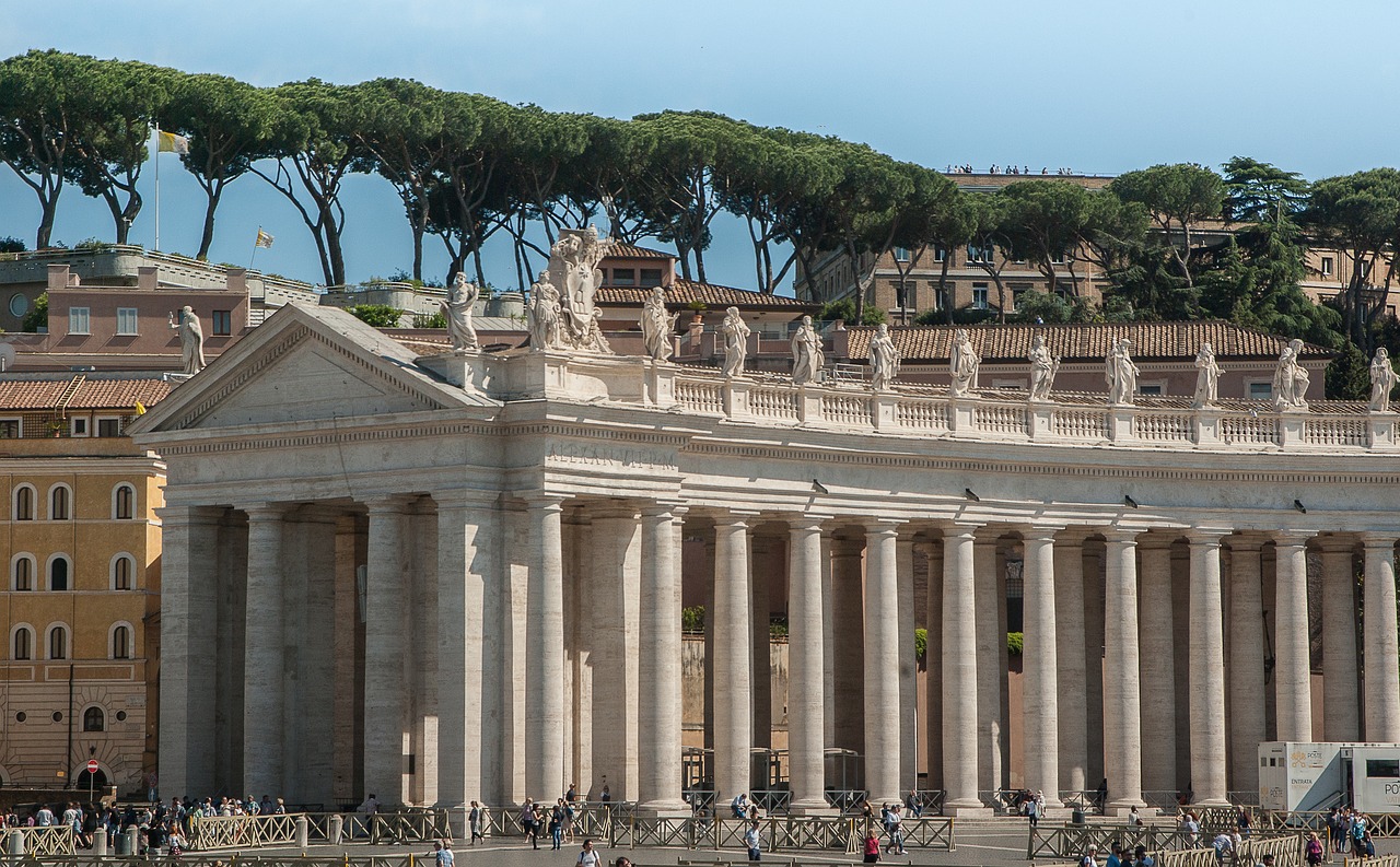 rome john dory up columns free photo