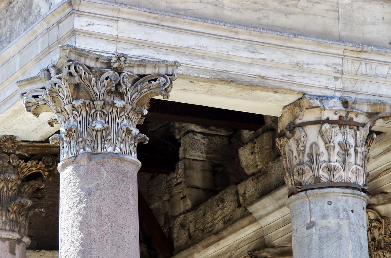 rome pantheon columns free photo