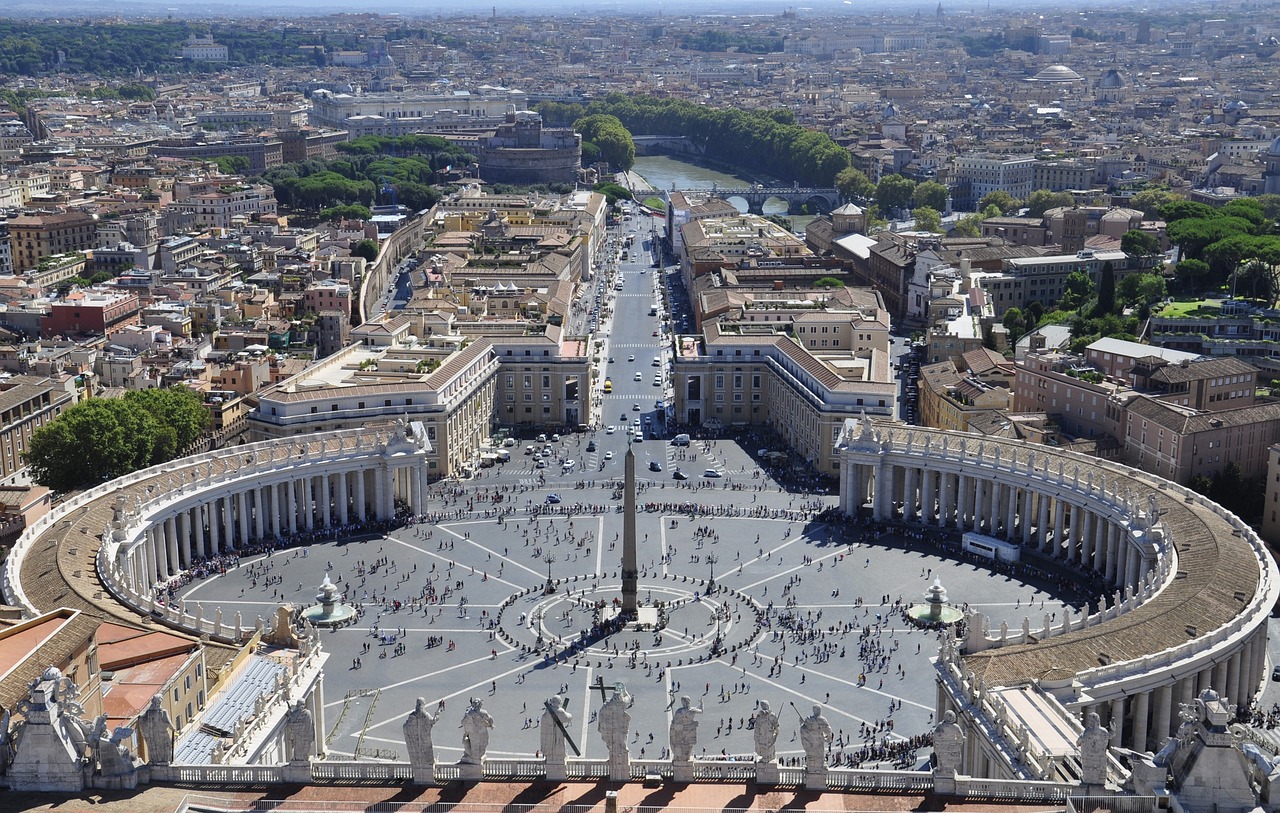 rome st peter's square vatican free photo