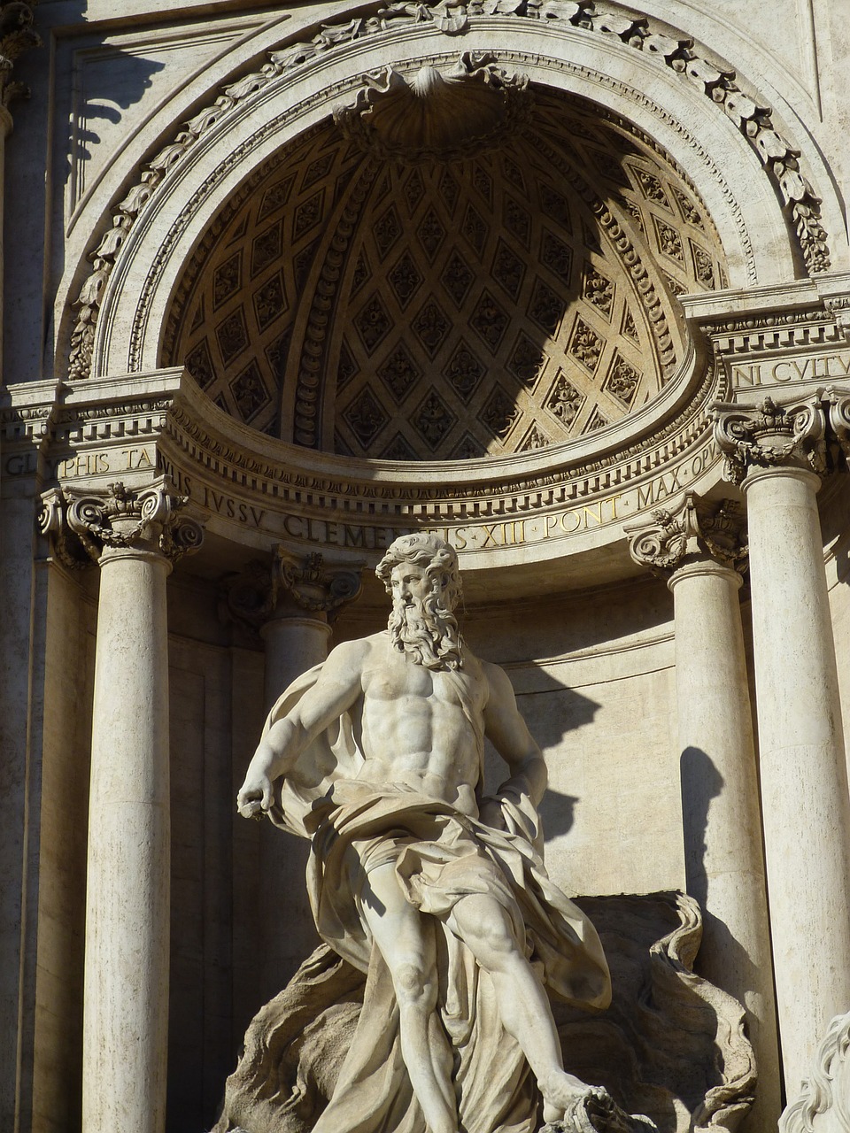 rome statue trevi fountain free photo
