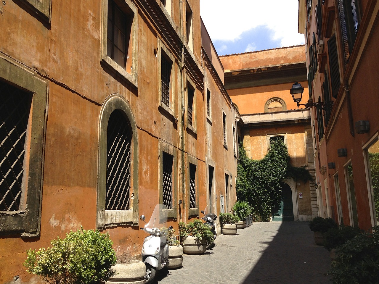 rome italy street free photo