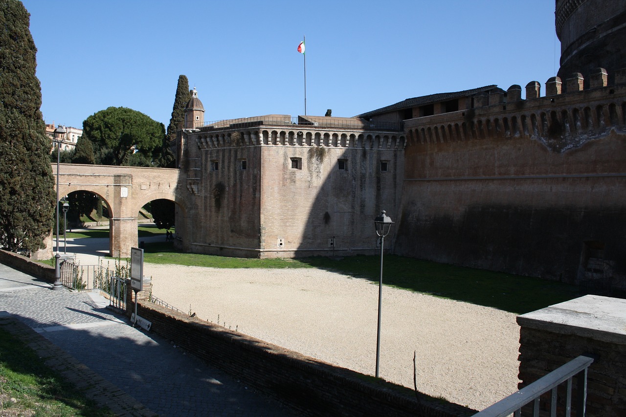rome castle court free photo