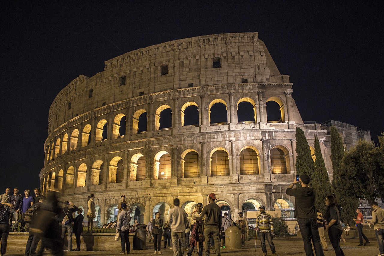 rome colosseum architecture free photo