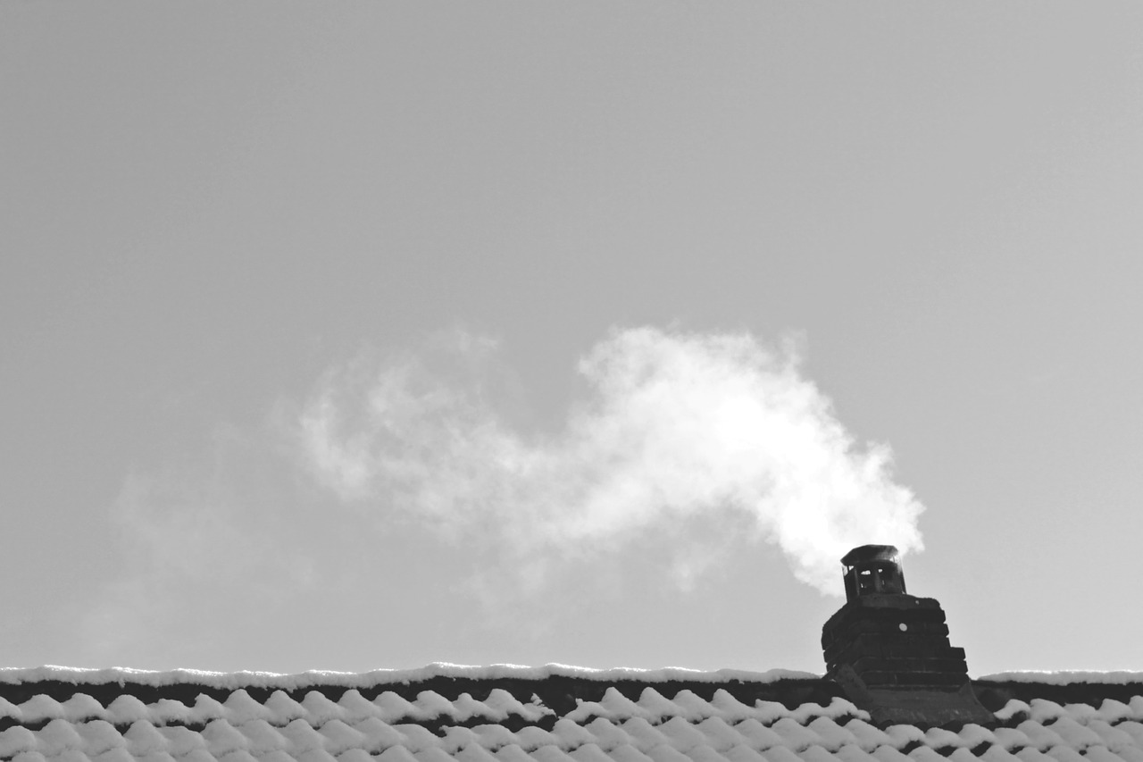 roof smoke winter free photo