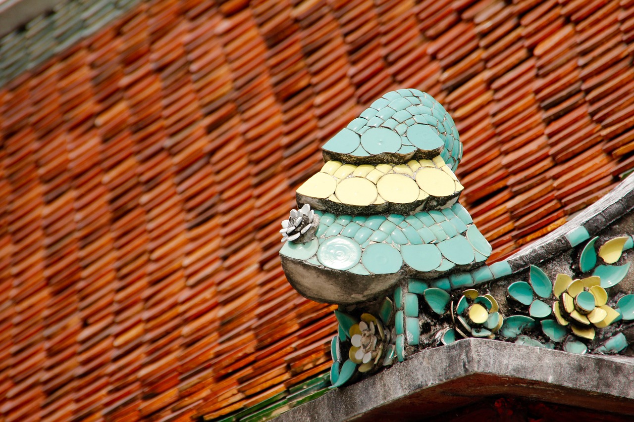 roof sculpture mosaic free photo