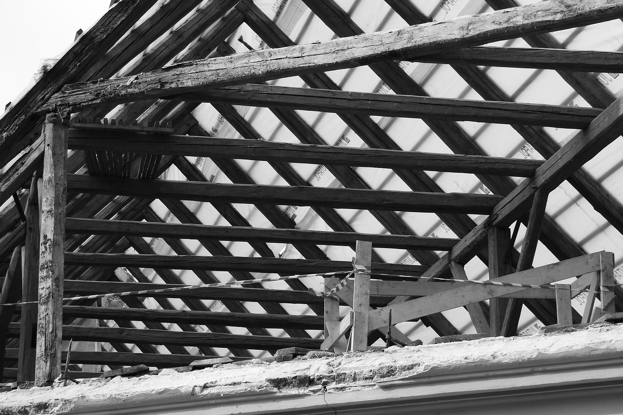 roof reconstruction farmhouse free photo