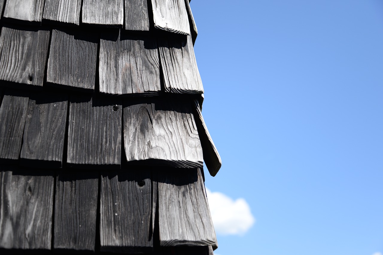 roof shingles old free photo