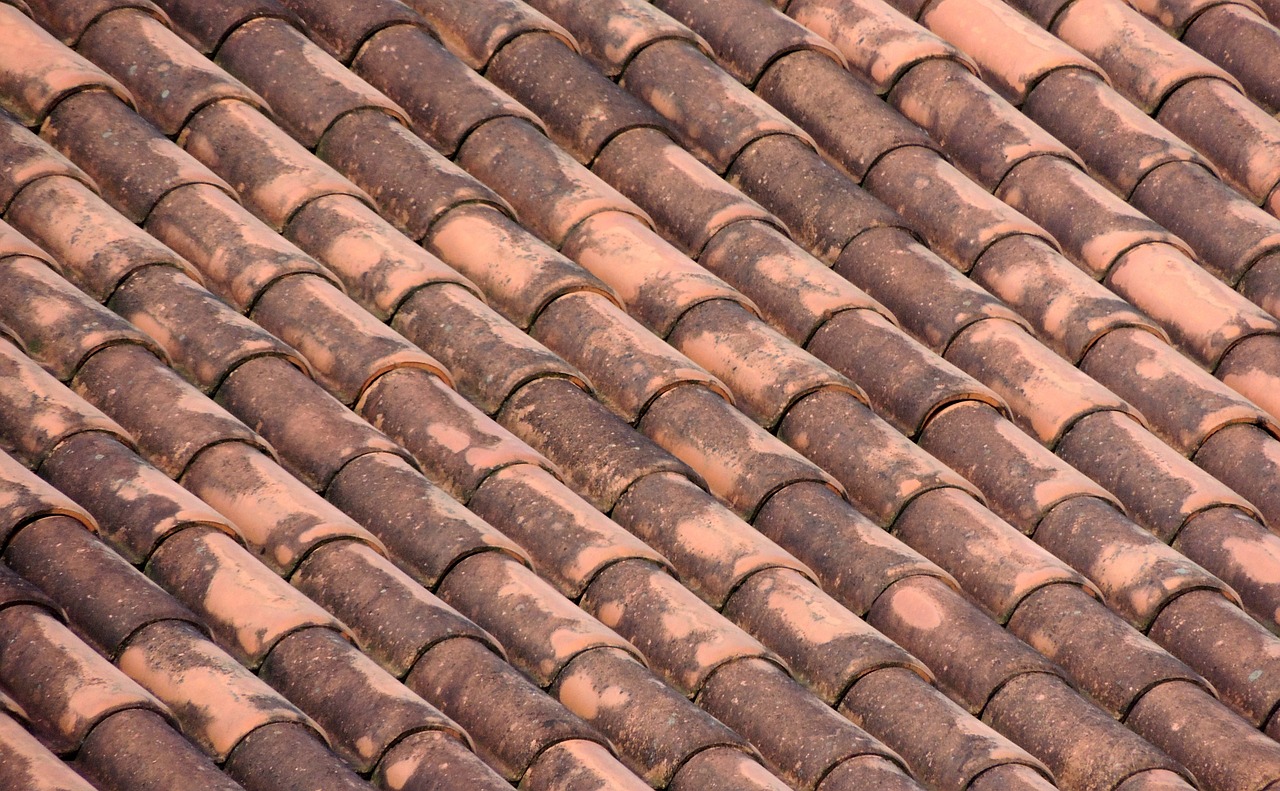 roof tiles home free photo