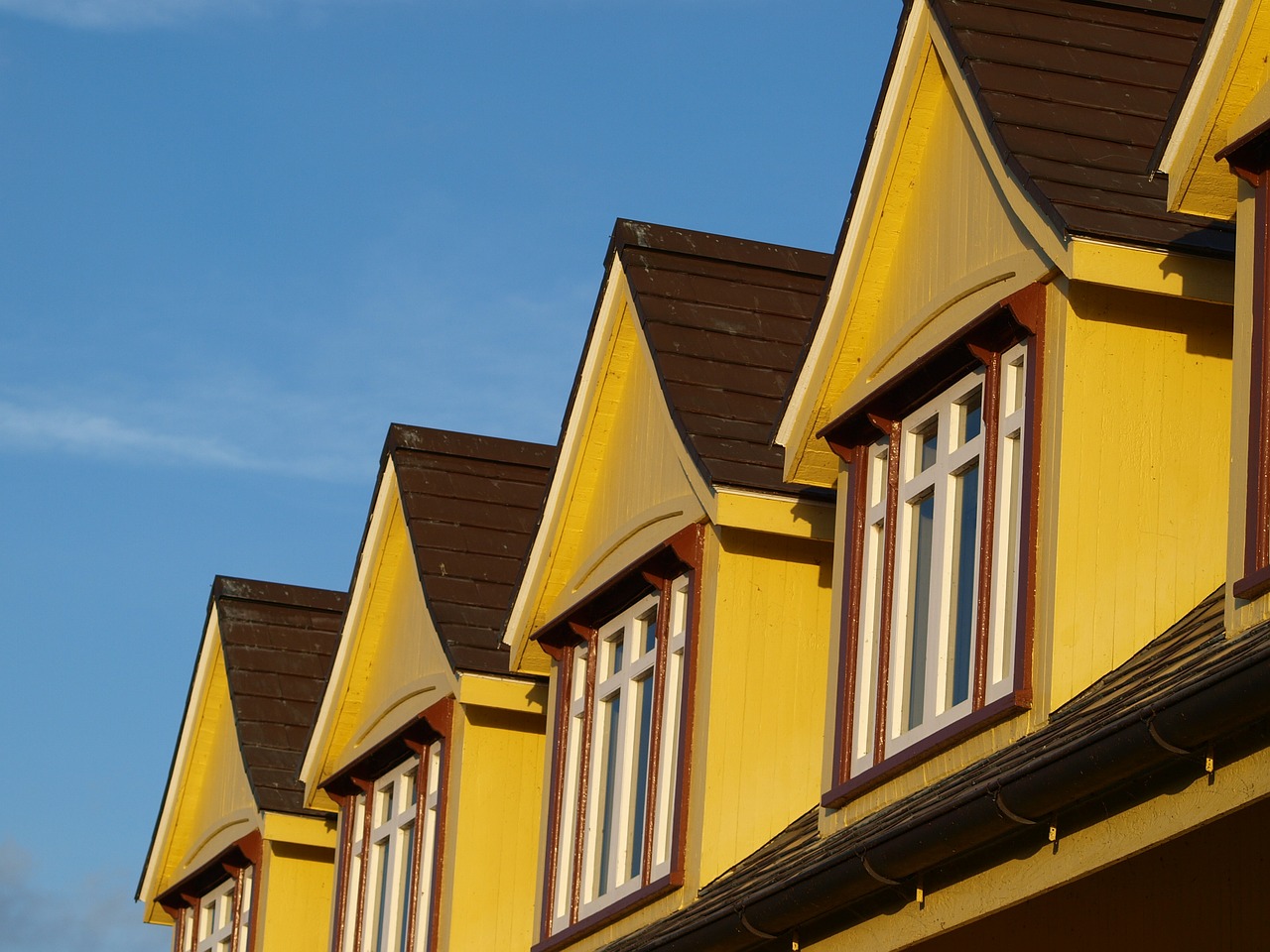 roof windows house free photo