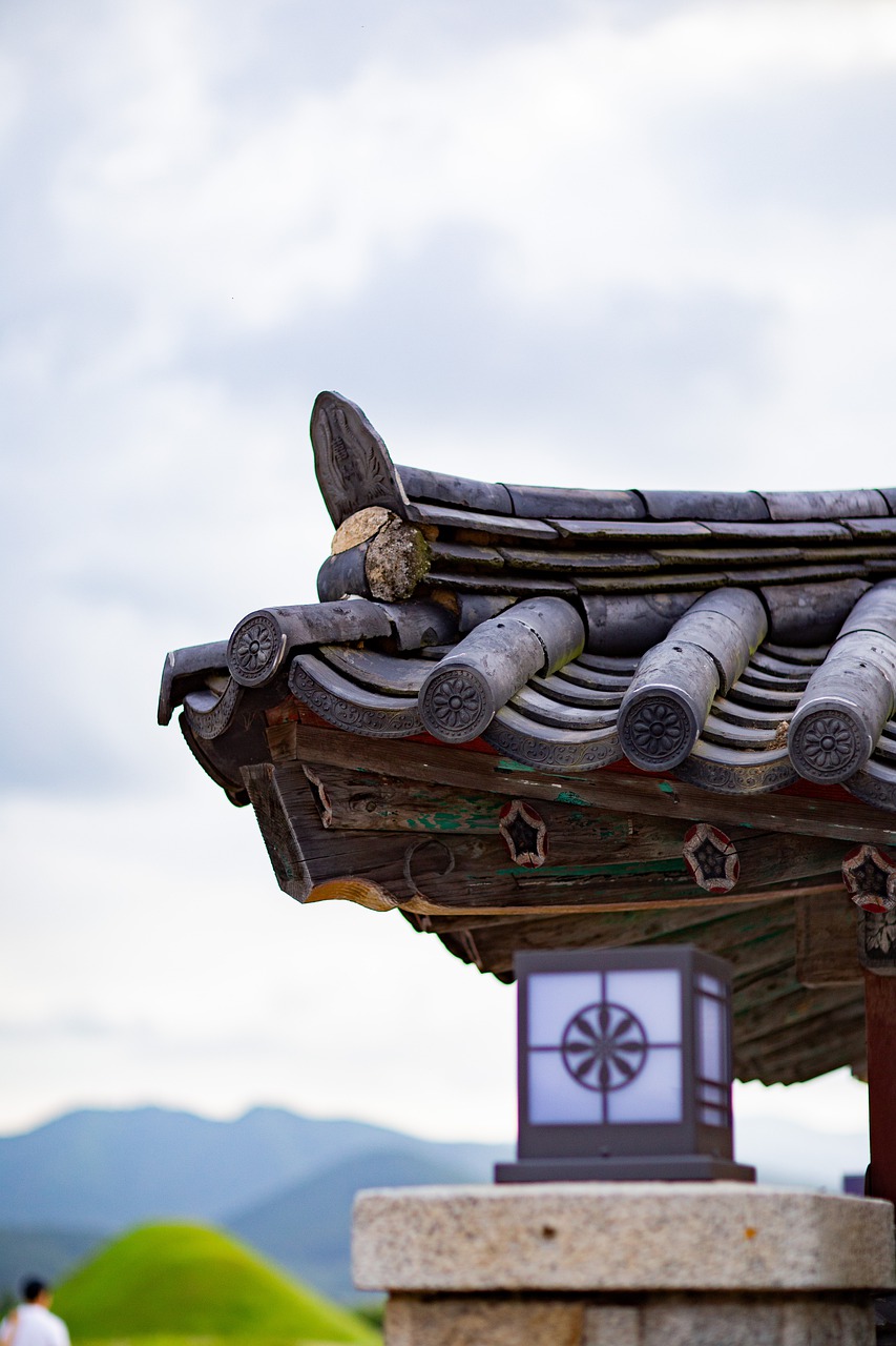 roof tile  temple  buddhism free photo