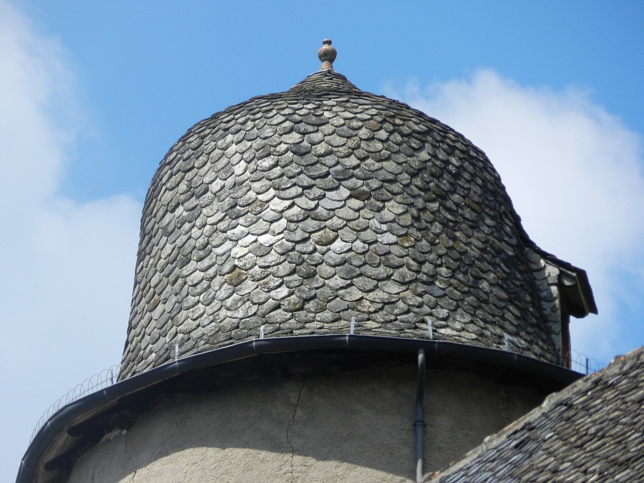 roofing slate round free photo