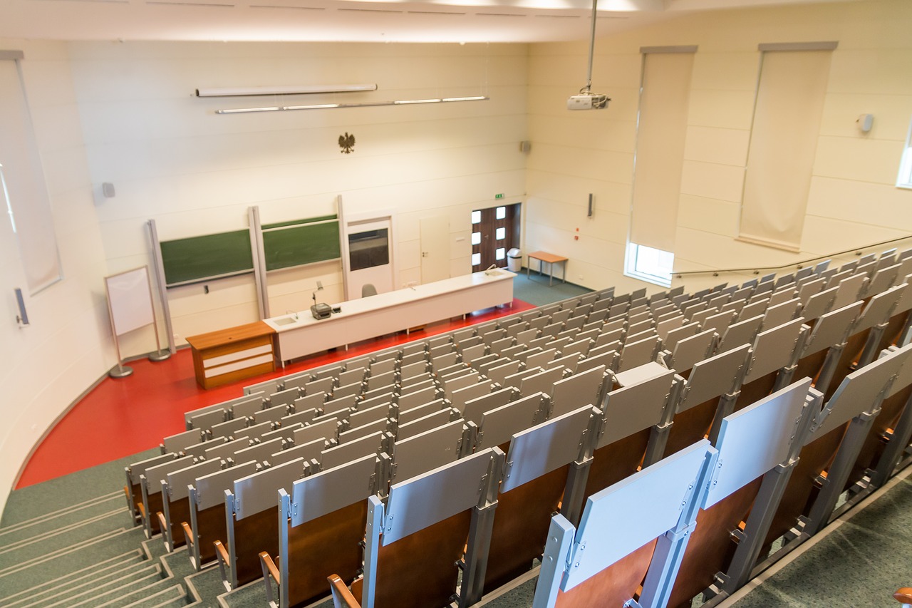 room lecture hall assembly hall free photo