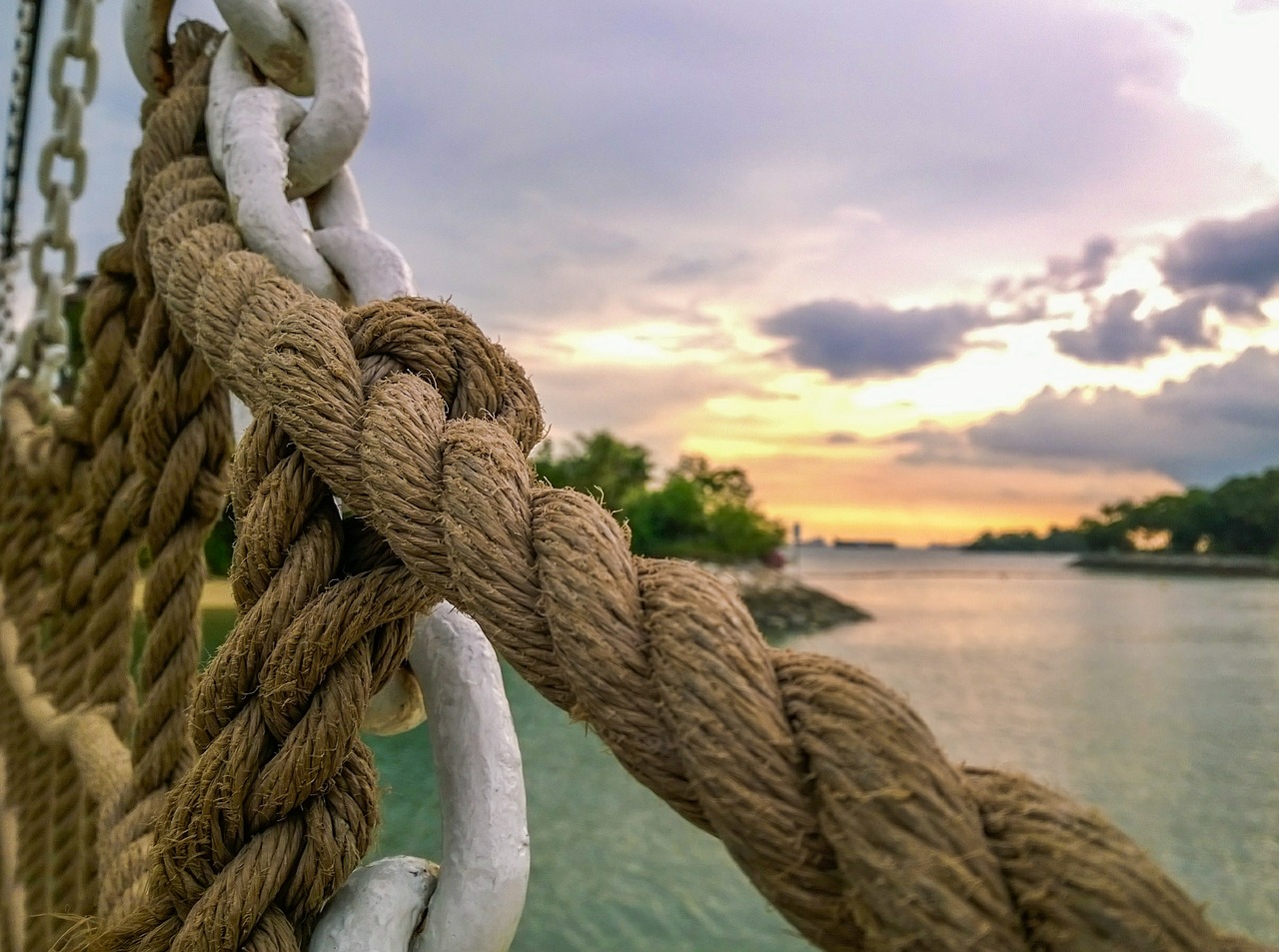 rope chain sunset free photo