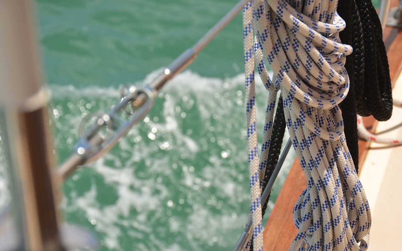 rope cors sailing boat free photo