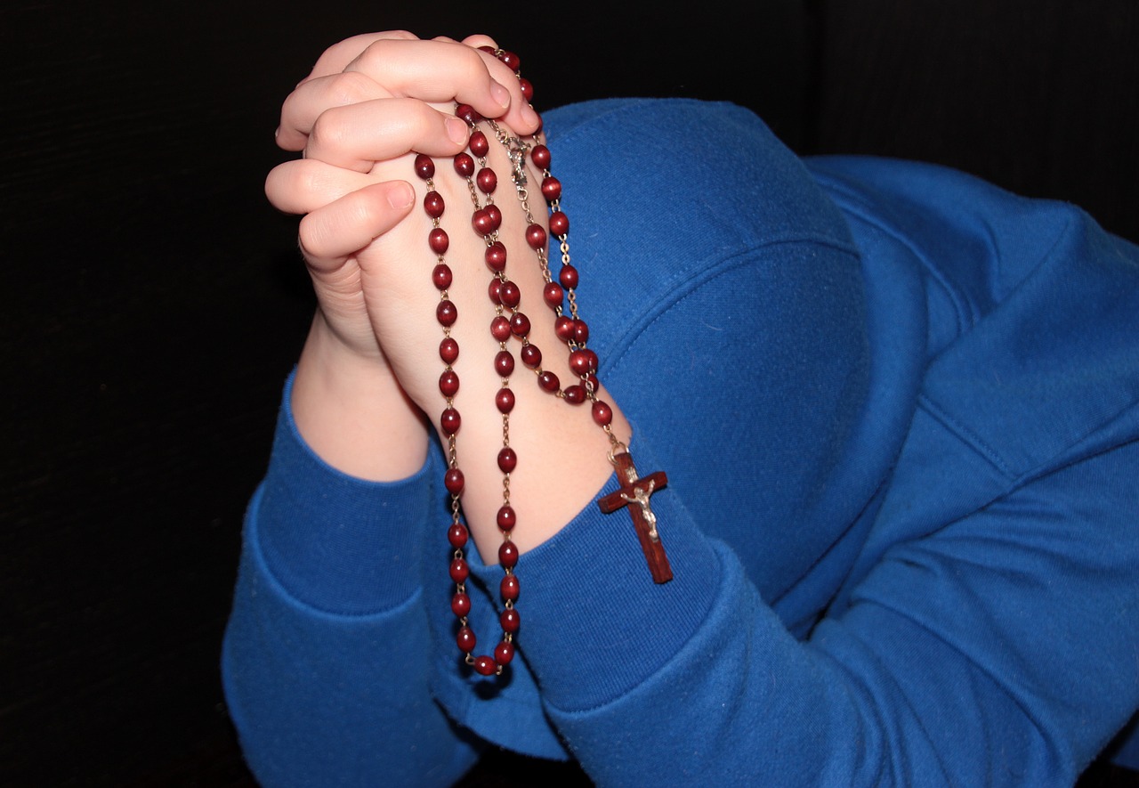 rosary prayer religion free photo