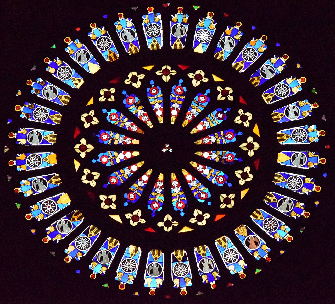 rose window church cathedral free photo
