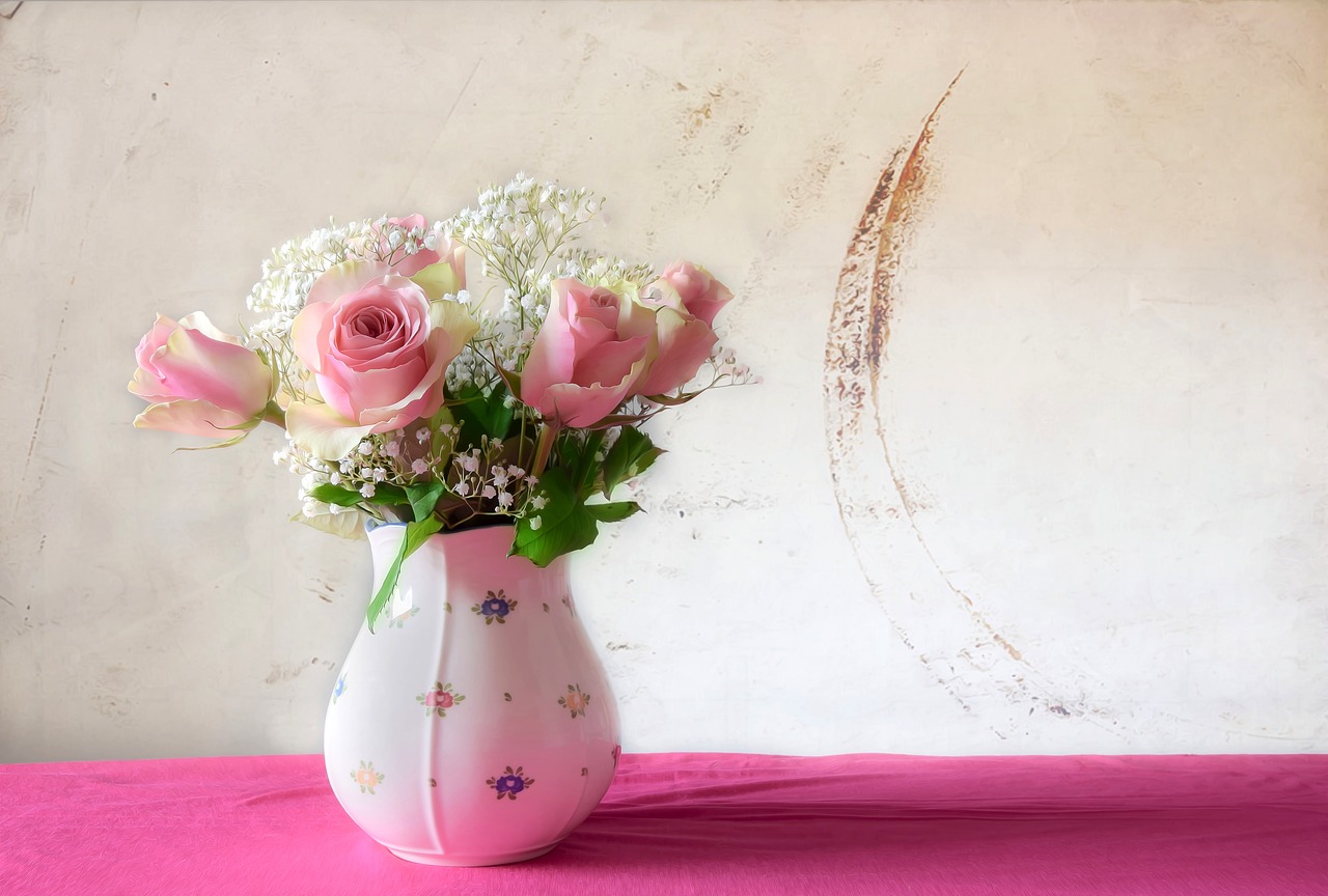 roses bouquet vase free photo