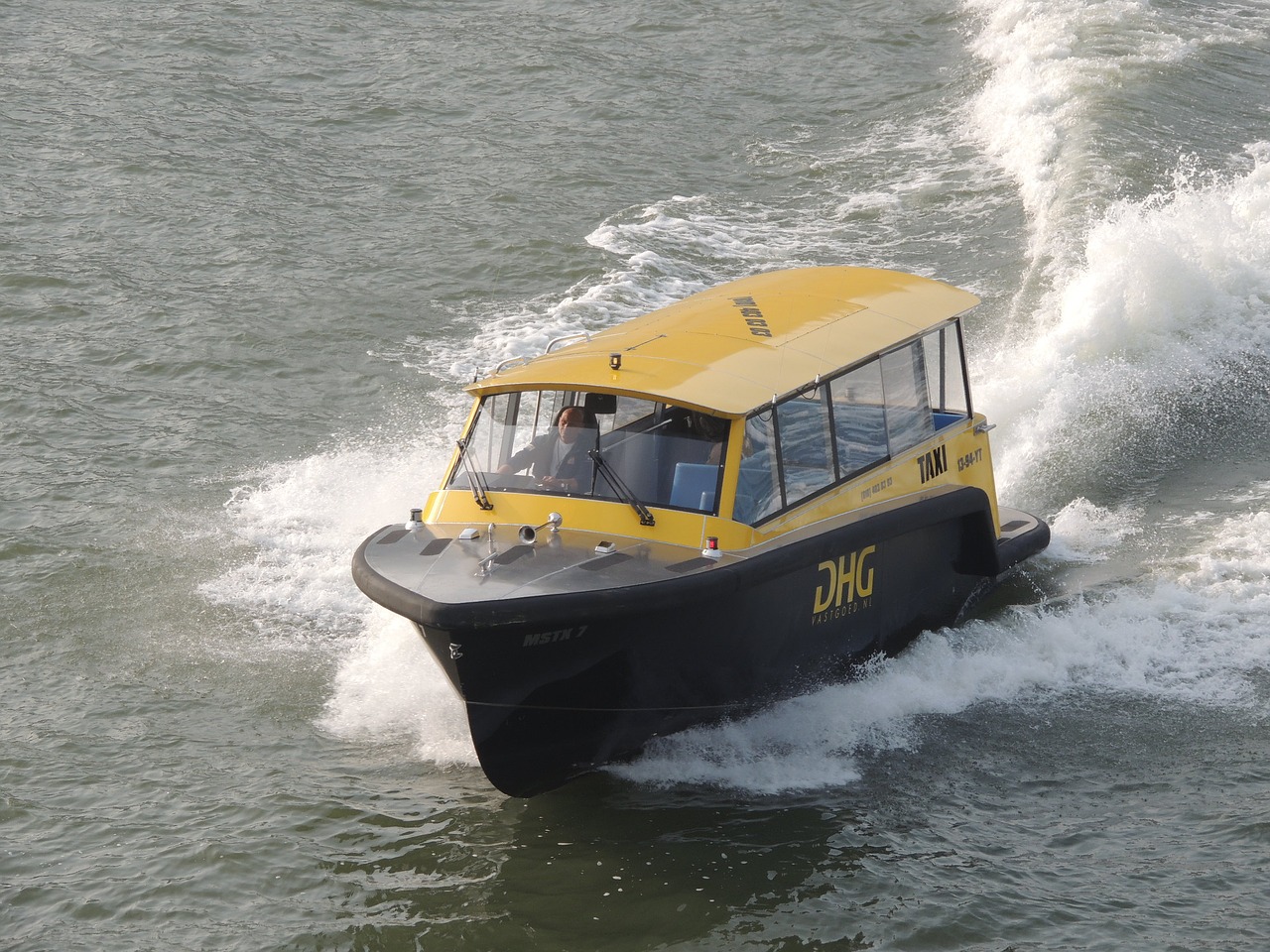 rotterdam boat taxi free photo