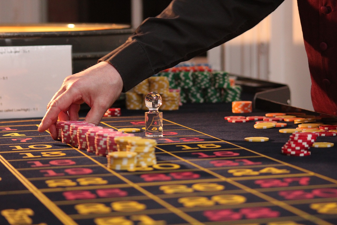 roulette table chips free photo
