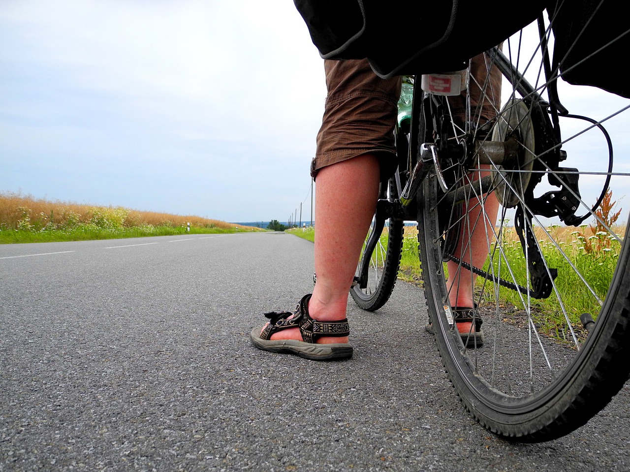 round cycling by bike free photo