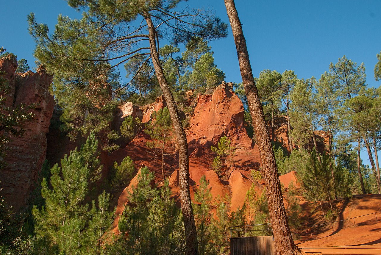 roussillon ocher luberon free photo